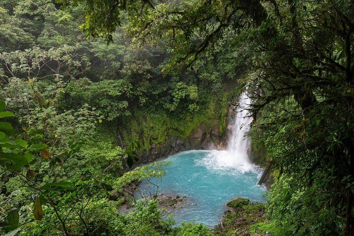 Rio Celeste Hike to Bride's Veil Waterfall, Viewpoint and Hot Springs (1/12)