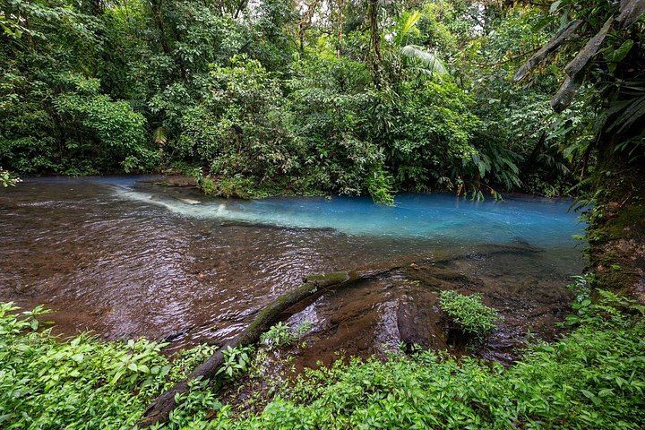 Rio Celeste Hike to Bride's Veil Waterfall, Viewpoint and Hot Springs (5/12)