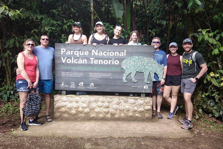 Private Rio Celeste Waterfall, Sloth Sanctuary and Butterfly Farm Day from Playa Flamingo (5/12)