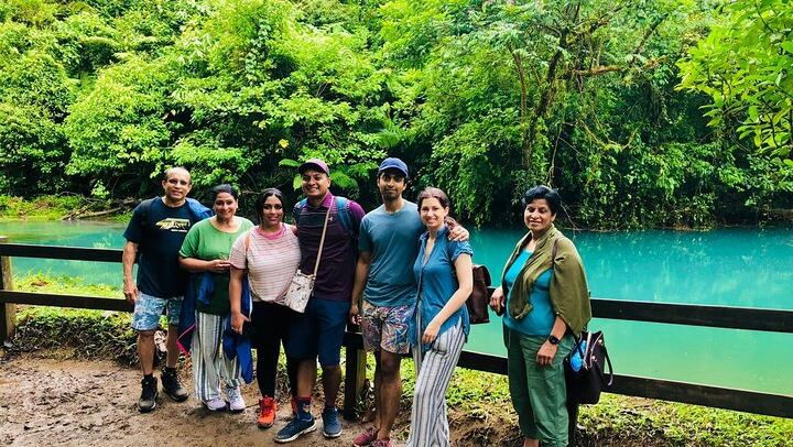 Rio Celeste Waterfall, Sloth Spotting and Scarlet Macaws from Guanacaste (4/12)