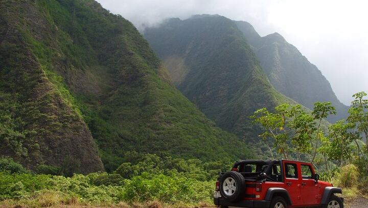 Private Jeep Road to Hana: Hidden Waterfalls, Bamboo Forest Hike and Lunch, 8 Hours (1/5)
