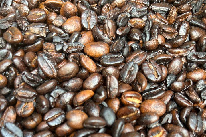 Half-Day Private Materuni Waterfalls and Chagga Coffee Tour with Local Guide (3/12)