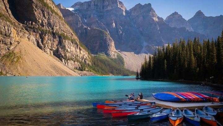 Summer Small-Group Rockies Tour from Calgary: Moraine Lake, Lake Louise, Takakkaw Falls (1/12)
