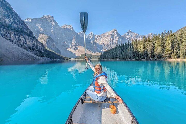 Summer Small-Group Rockies Tour from Calgary: Moraine Lake, Lake Louise, Takakkaw Falls (4/12)
