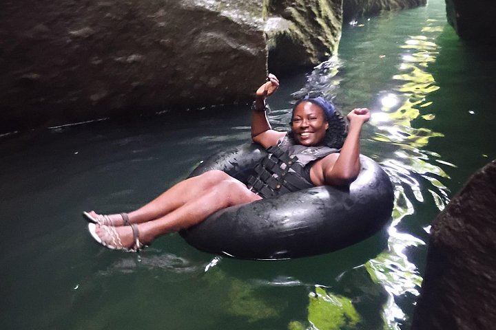 Ti Tou Gorge Swim from the Roseau Cruise Port with Majestic Taxi and Tours (7/12)