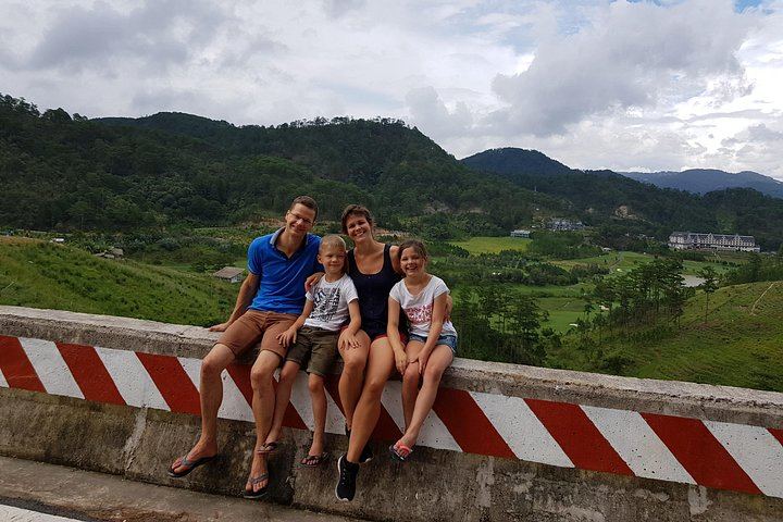 Dalat Easy Rider Countryside Tour: Pongour Falls, K'Ho Village, Silk and Coffee (2/12)