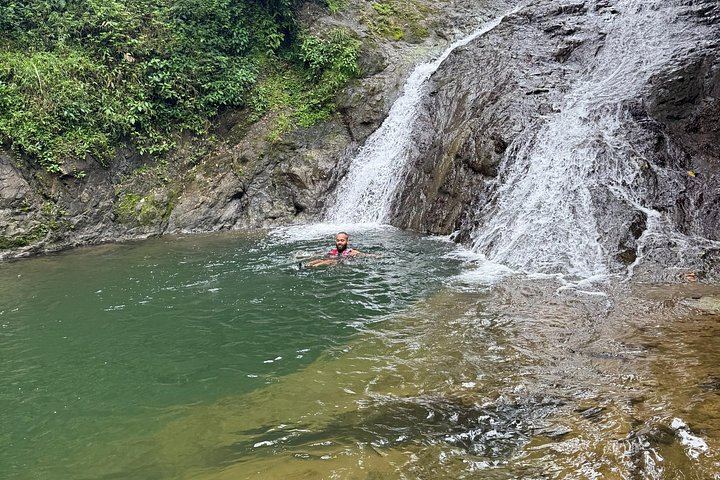 Salto de Pilar Cliff Jumping Hike with 5 to 30 Foot Jumps and Life Jackets (7/10)