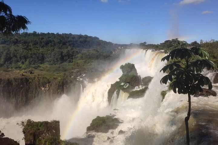Private 2-Day Iguazu Falls Tour, Both Sides, Park Vehicle Access and Border Lane (5/12)