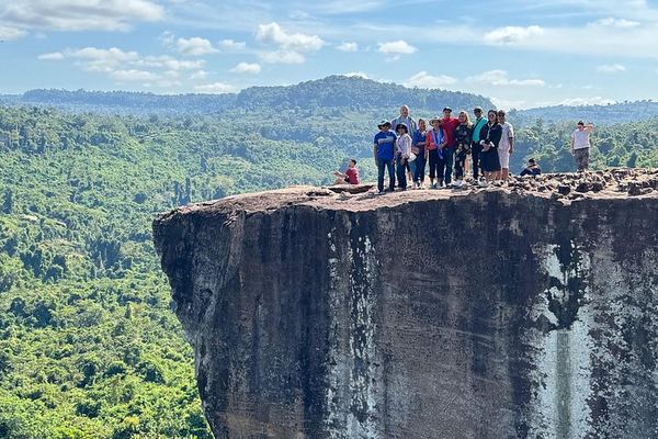 Phnom Kulen Day Trip with Two-Tier Waterfall, River of 1000 Lingas and Khmer Village Visit