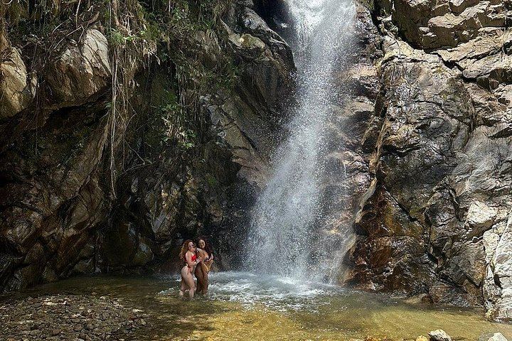 Chorro de las Campanas Half-Day Hike and Waterfall Dip, Envigado Reserve (4/12)