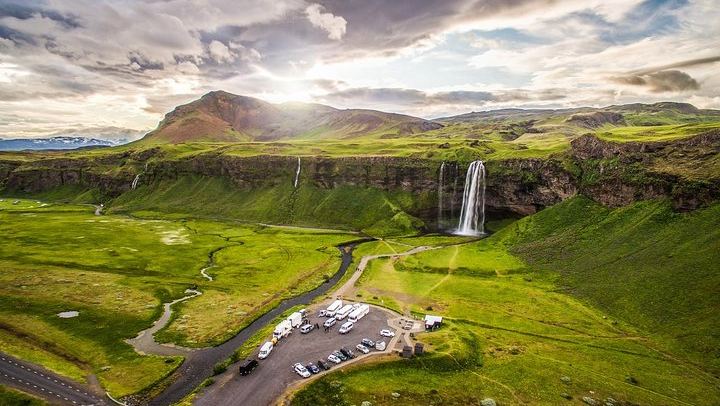 South Coast Full Day Tour with Jokulsarlon Boat Ride, Diamond Beach and Stjornarfoss (3/12)