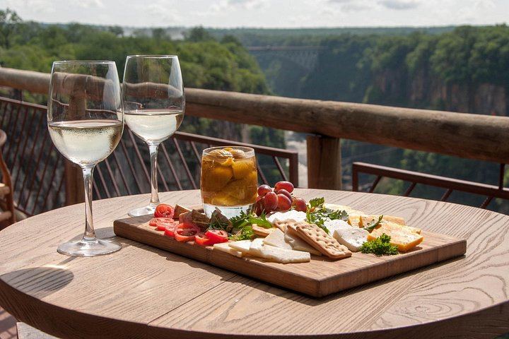 Victoria Falls and Chobe 4-Day Stay With Zambezi Cruise and Chobe Day Trip (9/12)