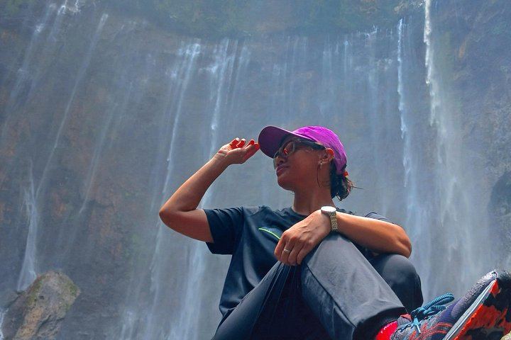 Three-Day Private Tour from Surabaya to Tumpak Sewu, Bromo and Ijen Blue Fire (11/12)