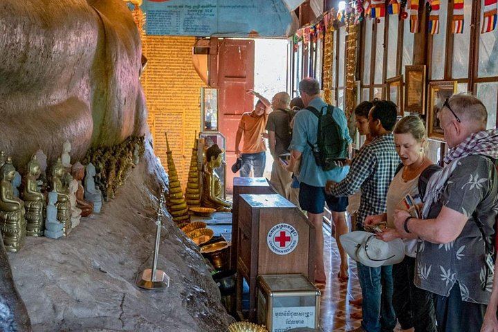 Phnom Kulen Day Tour by US Army Jeep from Siem Reap with Guide, Snack and Lunch (9/12)