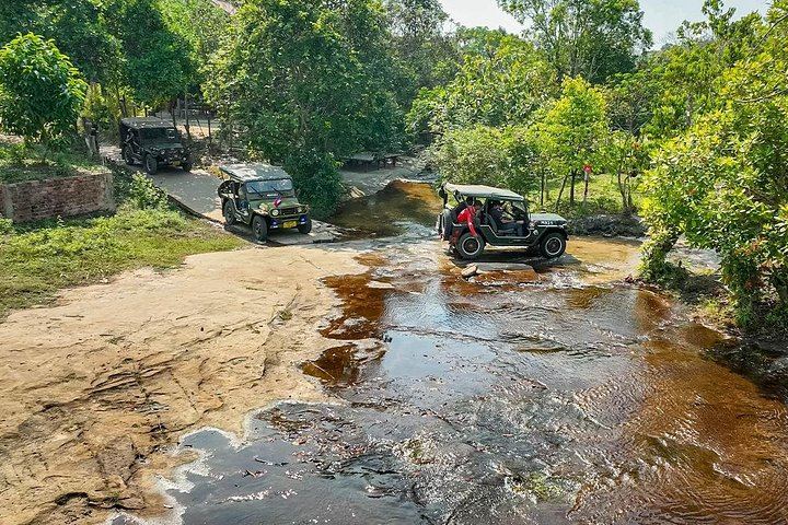 Phnom Kulen Day Tour by US Army Jeep from Siem Reap with Guide, Snack and Lunch (2/12)