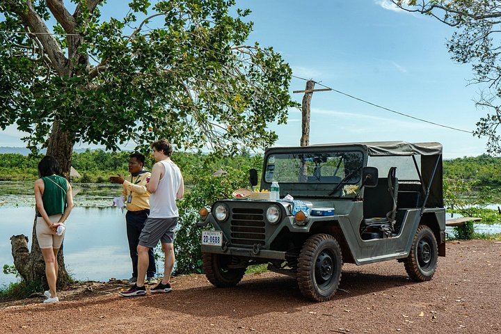 Phnom Kulen Day Tour by US Army Jeep from Siem Reap with Guide, Snack and Lunch (7/12)