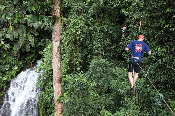 Quepo Canyoning Half-Day Rappelling and Waterfall Course on 80 Acres near Manuel Antonio (4/5)