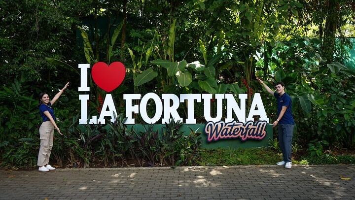 La Fortuna Waterfall Skip-the-Line Admission Ticket with River Trail and Viewpoint Access (2/12)