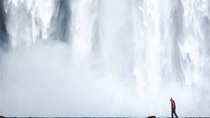 Hidden Iceland Private South Coast Tour with Lava Show and Solheimajokull Glacier Walk (3/12)