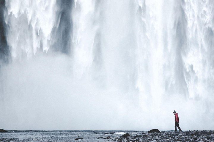 Hidden Iceland Private South Coast Tour with Lava Show and Solheimajokull Glacier Walk (3/12)