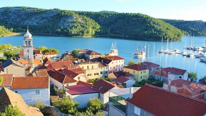 Krka Waterfalls Day Trip from Zadar with Elegance Tours, Skradin Swim and Boat (2/7)
