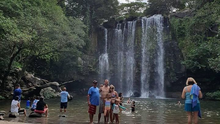 Llanos de Cortes Cliff Jump, 1-Hour Rio Celeste Hike and Sloth Walk (1/12)