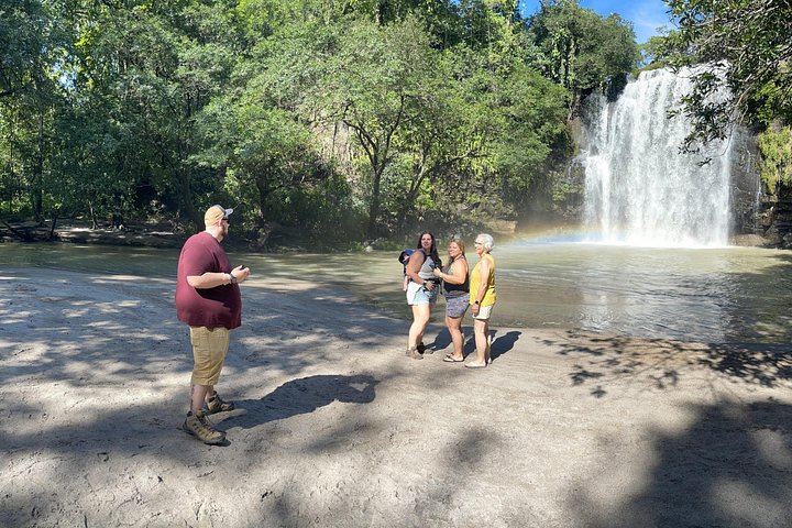 Llanos de Cortes Cliff Jump, 1-Hour Rio Celeste Hike and Sloth Walk (11/12)
