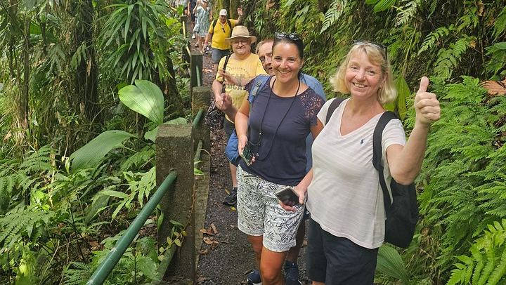 Sheppee Fun Tours: Emerald Pool, Trafalgar Falls and Morne Bruce, Dominica (3/7)