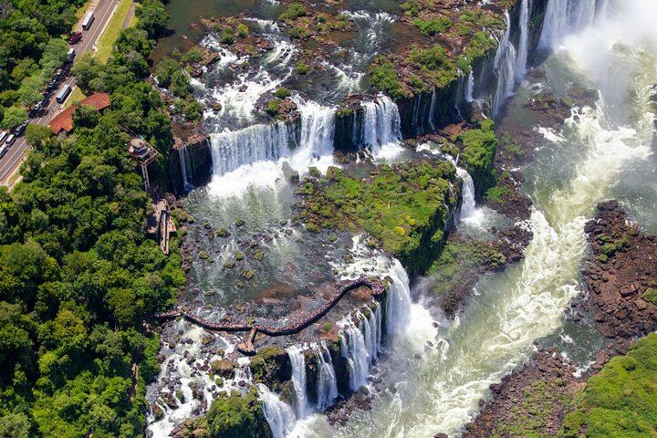 Small Group Iguazu Falls Day Tour, Argentina and Brazil Sides with Guide (7/12)