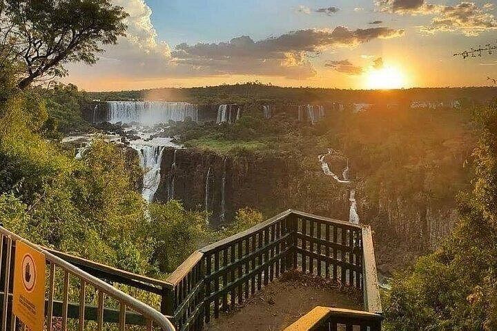 Small Group Iguazu Falls Day Tour, Argentina and Brazil Sides with Guide (3/12)