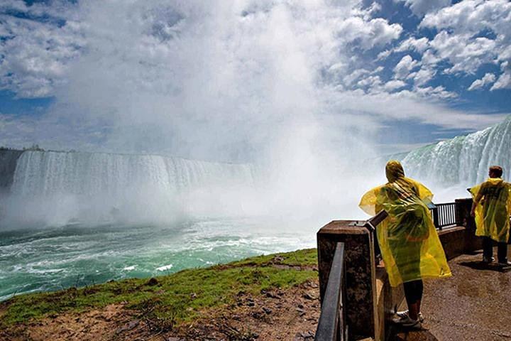 Niagara Falls Canada Tour by Magnificent Tours: Cruise, Behind the Falls, Whirlpool (5/12)