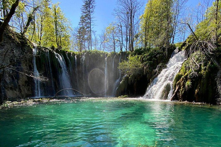 Plitvice Lakes Private Tour with Licensed Driver-Guide in a Blue Van from Zadar (7/8)
