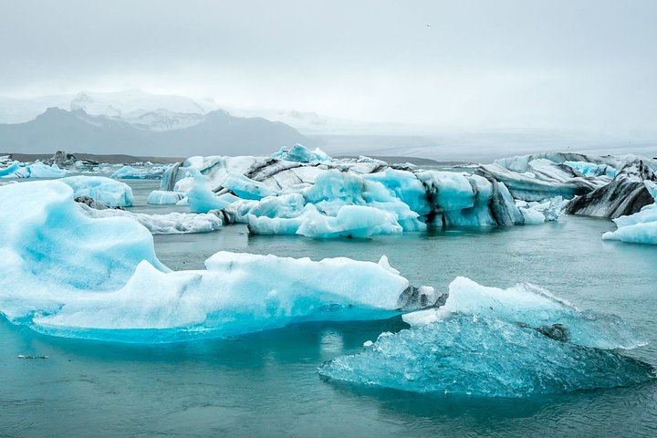 Private South Coast Tour with Amphibious Boat Ride on Jokulsarlon Glacier Lagoon (5/9)