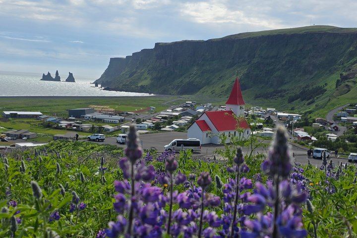 South Coast Day Tour from Reykjavik to Jokulsarlon Lagoon, Diamond Beach and Vik (3/12)