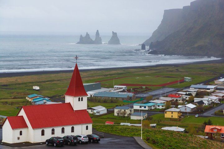 13.5-Hour South Coast Tour with DC-3 Plane Wreck Shuttle and Dyrholaey Views (4/12)