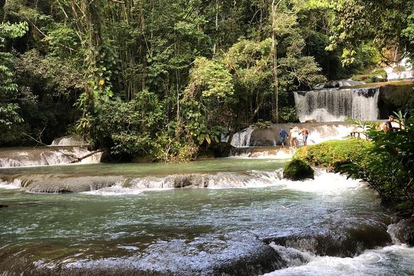 Transport-Only YS Falls Trip on Jamaica's South Coast, Entry Fee Not Included