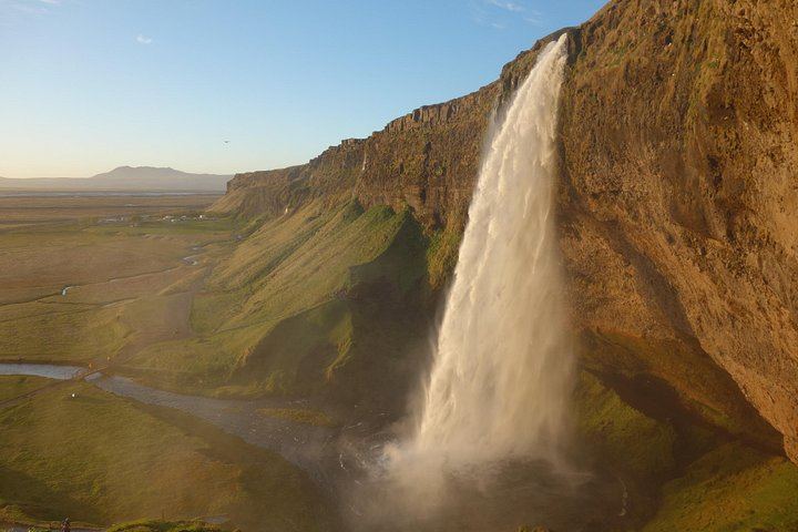 Private South Coast Day Tour for Up to 9 Passengers with Vik Lunch Stop (7/9)