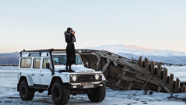 Private South Coast Tour in a Land Rover Defender with Photo Package, Reykjavik (1/12)