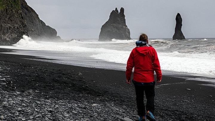 Private South Coast Day Tour with Hveragerdi, Dyrholaey and Vik Church, 9 to 11 Hours (1/12)