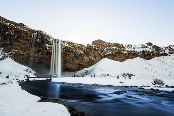 South Shore Adventure: Reynisdrangar Sea Stacks, Skogafoss and Seljalandsfoss (9/12)