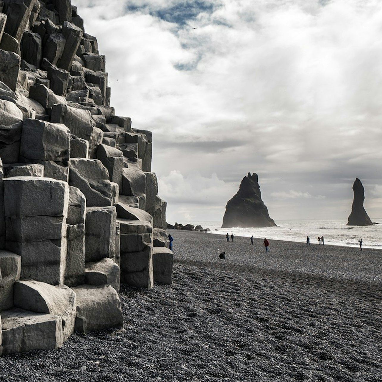 Guided South Coast Day Trip: Waterfalls, Sólheimajökull Glacier and Reynisfjara Beach (3/5)