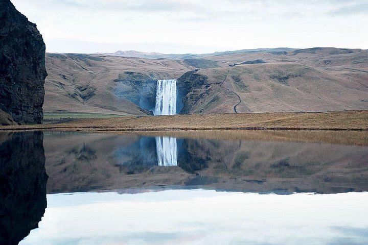 Vík Lava Show, Skógafoss and Seljalandsfoss South Coast Day Tour from Reykjavik (8/9)