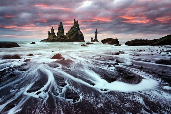 Private 8-Hour South Coast Tour: Seljalandsfoss, Skogafoss and Reynisfjara