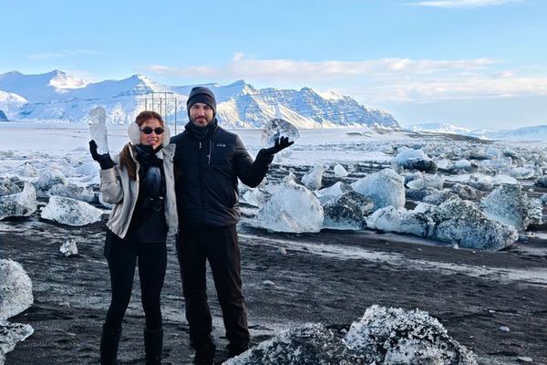 Private South Coast Day Tour to Jokulsarlon Glacier Lagoon and Diamond Beach