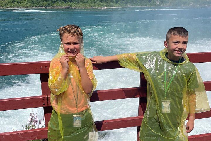 Niagara Falls USA Gray Line Tour from Red Coach Inn: Boat and Cave of the Winds (6/12)