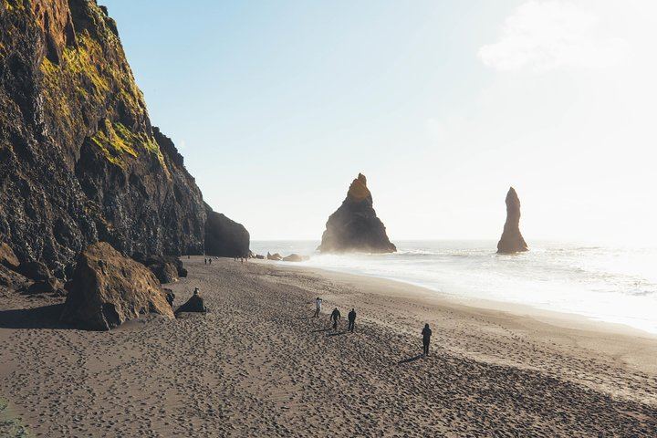 Reykjavik Day Tour to Seljalandsfoss, Skógafoss, Reynisfjara and Sólheimajökull Glacier (7/12)