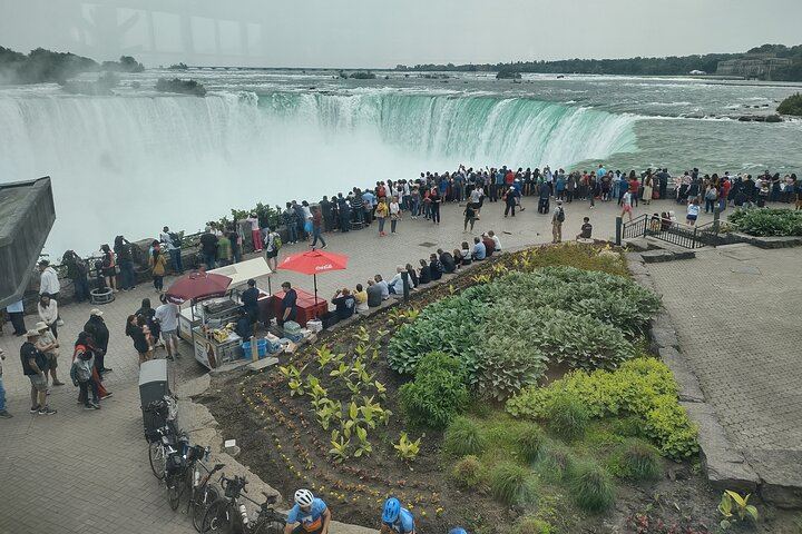 Private Custom Niagara Falls Tour from Toronto Area by Toyota Van with Driver-Guide (4/12)