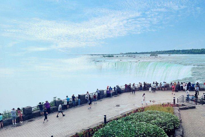 Niagara Falls Day Trip from NYC by Flight with JTB Japanese-English Guide (4/12)