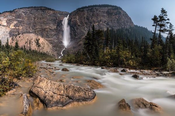 Yoho Park Day Trip: Emerald Lake Canoe Stop, Natural Bridge and an Hour at Takakkaw Falls