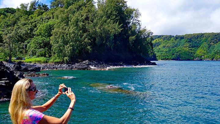 Road to Hana Mercedes Van Day Trip: Lahaina, Maalaea and Kahului Pickups, Lunch Included (3/12)